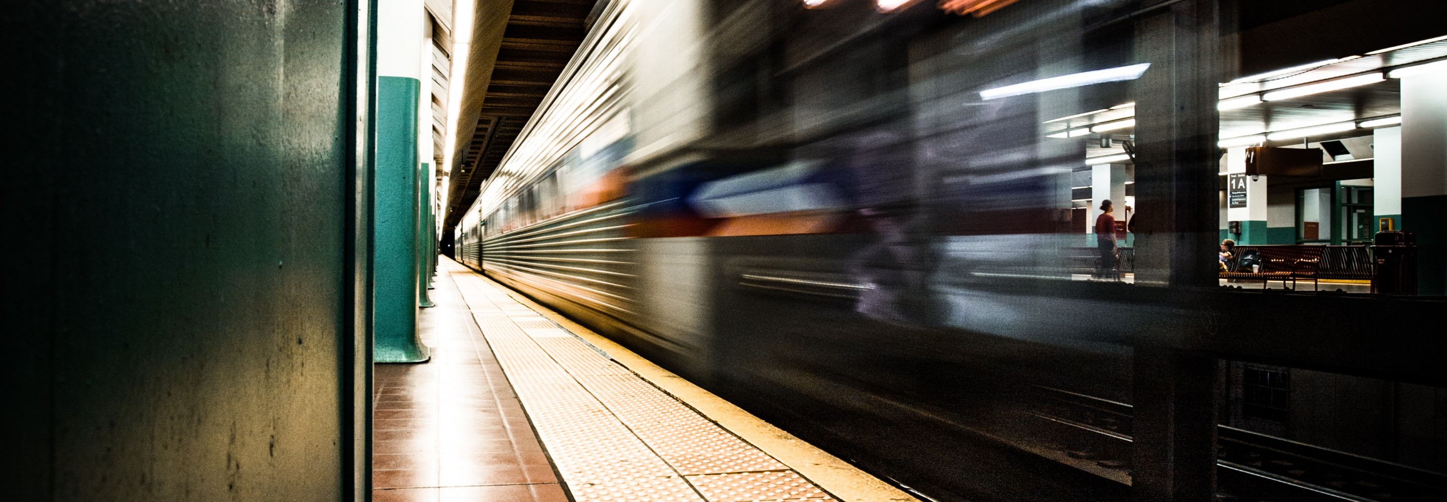 Photo of a SEPTA platform; Photo by Chris Henry on Unsplash