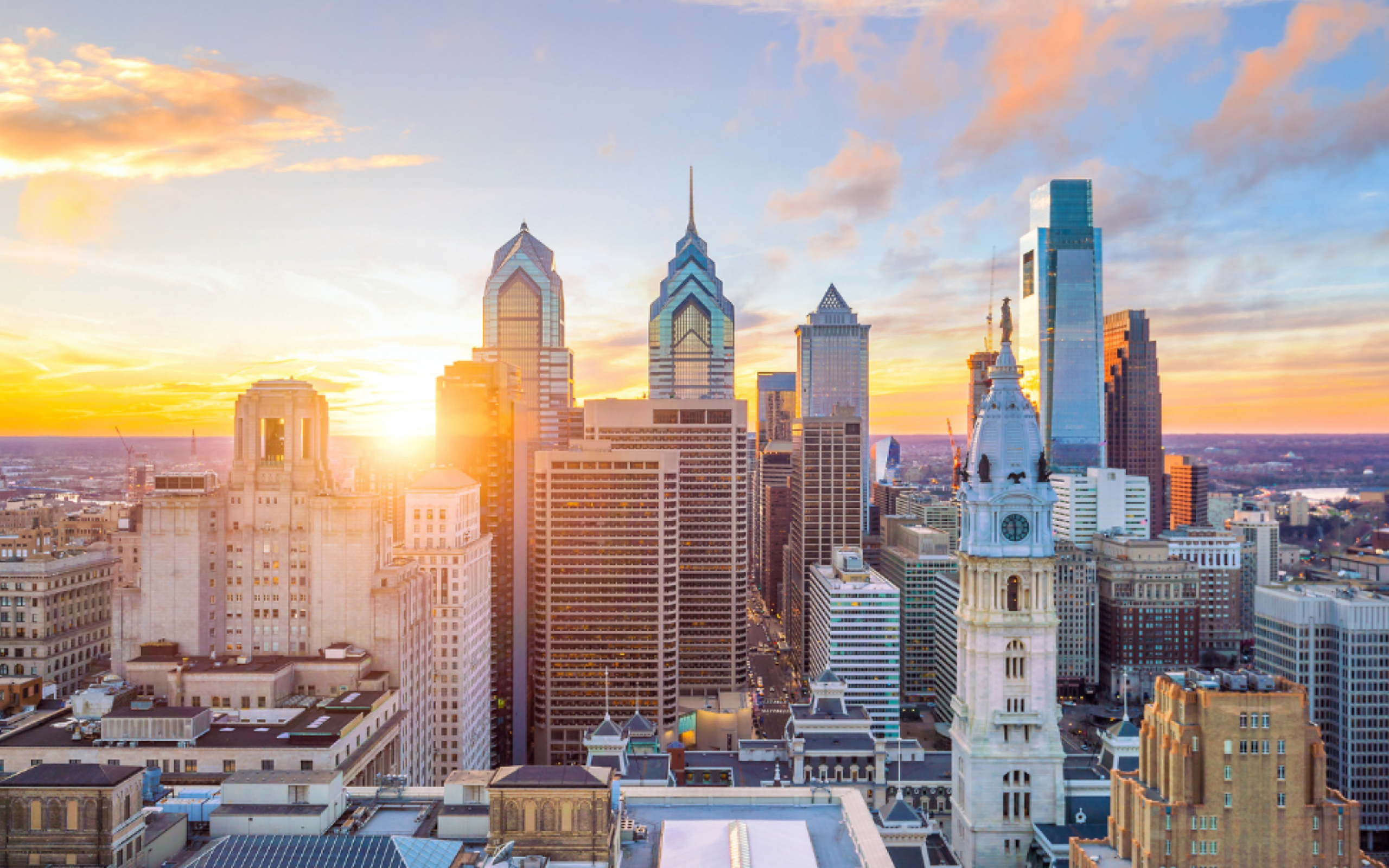 The skyline of Philadelphia at sunset